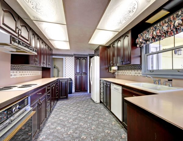 Kitchen Carpet Installation in Jupiter